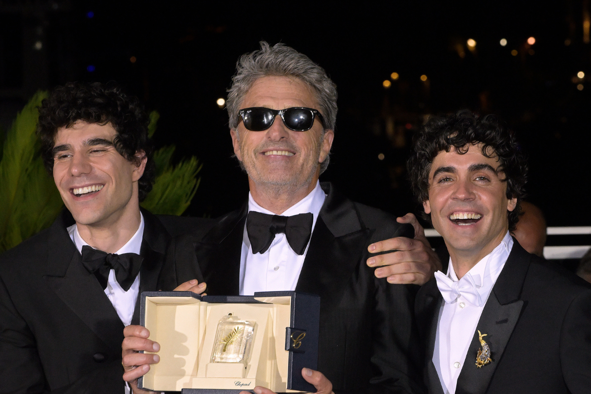 Javier Calvó, Javier Ambrossi i Paweł Pawlikowski z nagrodą Palme D'Or za reżyserię ex aequo - 23.05.2026, Cannes, Francja