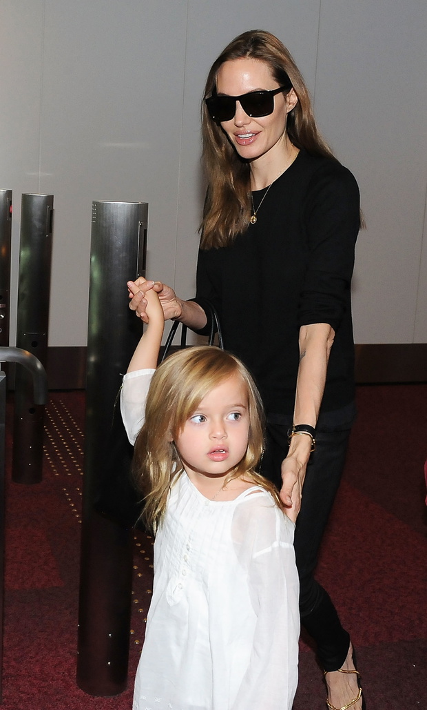 Angelina Jolie And Brad Pitt Arrive In Tokyo
