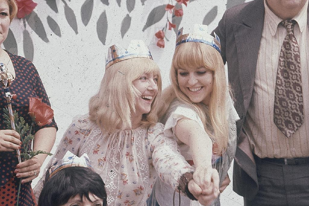 Maryla Rodowicz i Urszula Sipińska w 1974 roku na XII Krajowym Festiwalu Piosenki Polskiej w Opolu