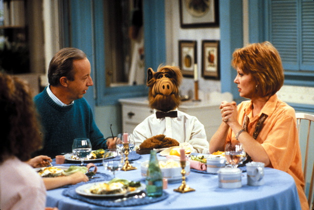 Alf ALF serial komediowy, USA 1986 scena z: Andrea Elson, Anne Schedeen, Benji Gregory, Max Wright