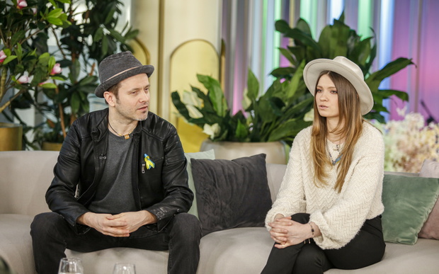Warszawa, 22.03.2022. Na planie programu Dzien Dobry TVN. N/z: Piotr Lato i Karolina Charko