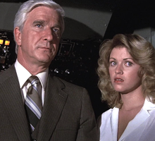 "Czy leci z nami pilot?"