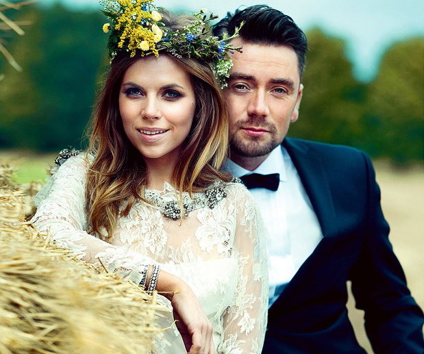 Aleksandra Kwaśniewska i Kuba Badach, ślub, sesja VIVA!