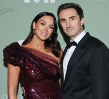 Paulina Krupińska, Sebastian Karpiel-Bułecka, Warszawa, 30.11.2024. Bal Fundacji TVN - Czerwony Dywan w gmachu Politechniki Warszawskiej
