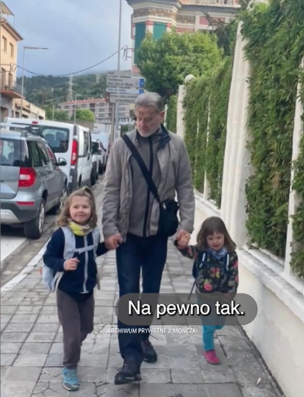 Jan Monczka z wnuczkami, kadr z "Dzień dobry Wakacje"