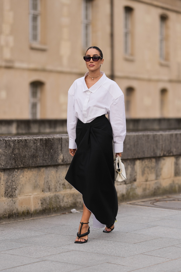 Street Style - Paris Fashion Week - Womenswear Fall/Winter 2026/2027 - Day 5