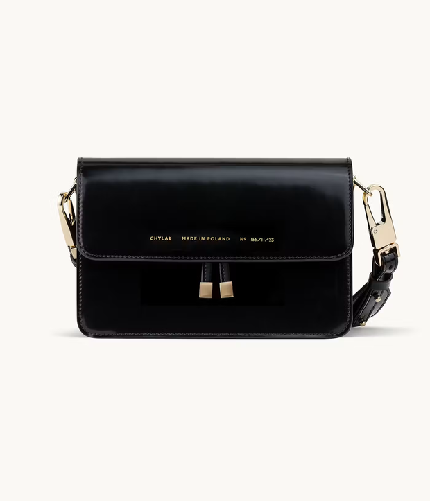 chylak-shoulder-bag-with-glossy-black-3