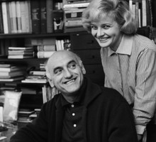 jamniki nowe (29) Warszawa 09.1962. Reżyser filmowy Jerzy Kawalerowicz i aktorka Lucyna Winnicka
