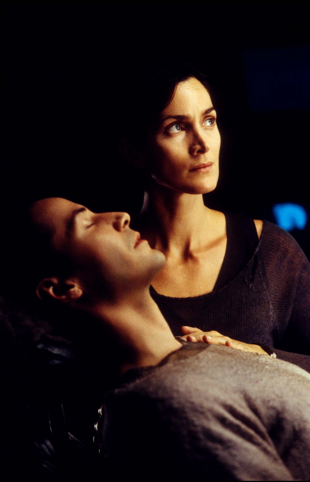 Carrie-Anne Moss, Keanu Reeves Matrix - przebudzenie Matrix Reloaded, The film sf, USA 2003