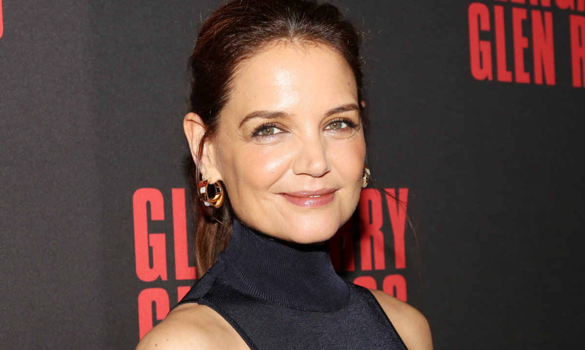 jamniki nowe (67) Katie Holmes 2025 r.