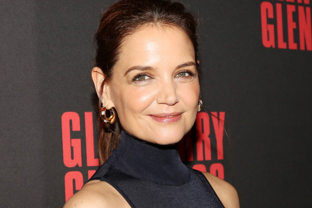 jamniki nowe (67) Katie Holmes 2025 r.
