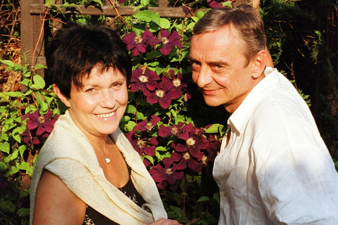 14-06-2000, Warszawa, Jerzy Bonczak, aktor i rezyser zona Ewa Bonczak, WIEKSZY WYBOR NA SLAJDACH,,Image: 429763046, License: Rights-managed, Restrictions: , Model Release: no, Credit line: Michal Gmitruk / Forum
