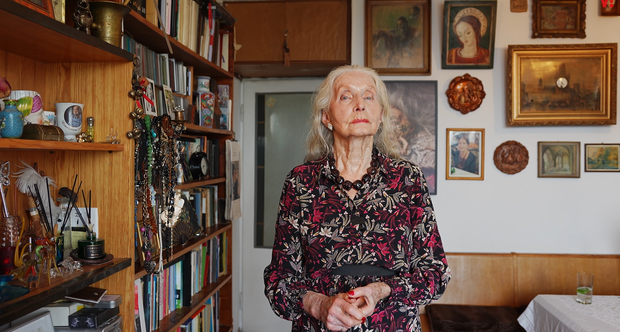 Domy gwiazd, Helena Norowicz (5)