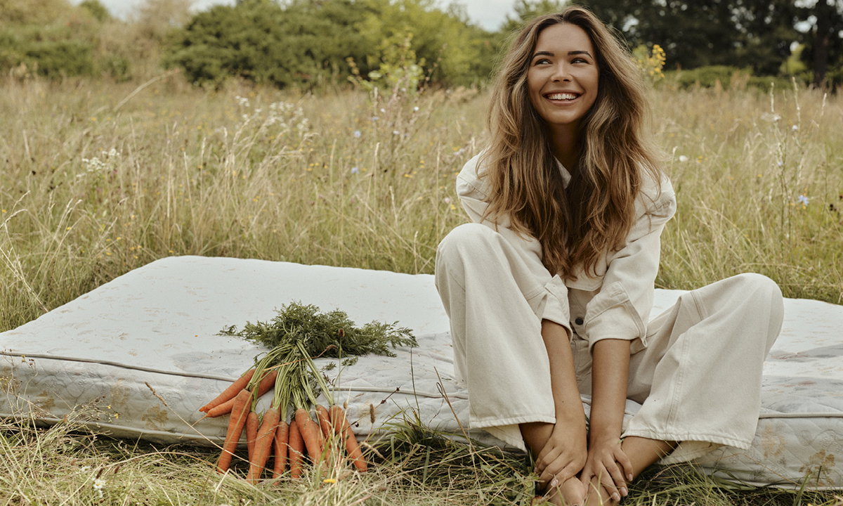 Sandra Kubicka, Viva! 15/2026