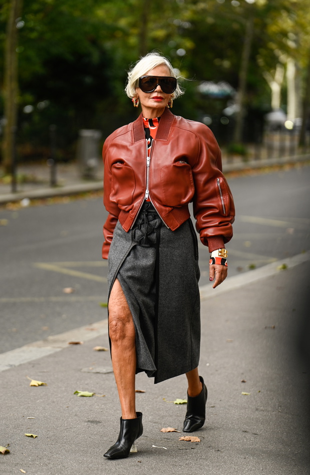 Street Style - Paris Fashion Week - Womenswear Spring Summer 2026 - Day Six