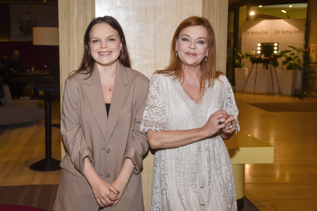 Beata Kawka, Zuzanna Bernat