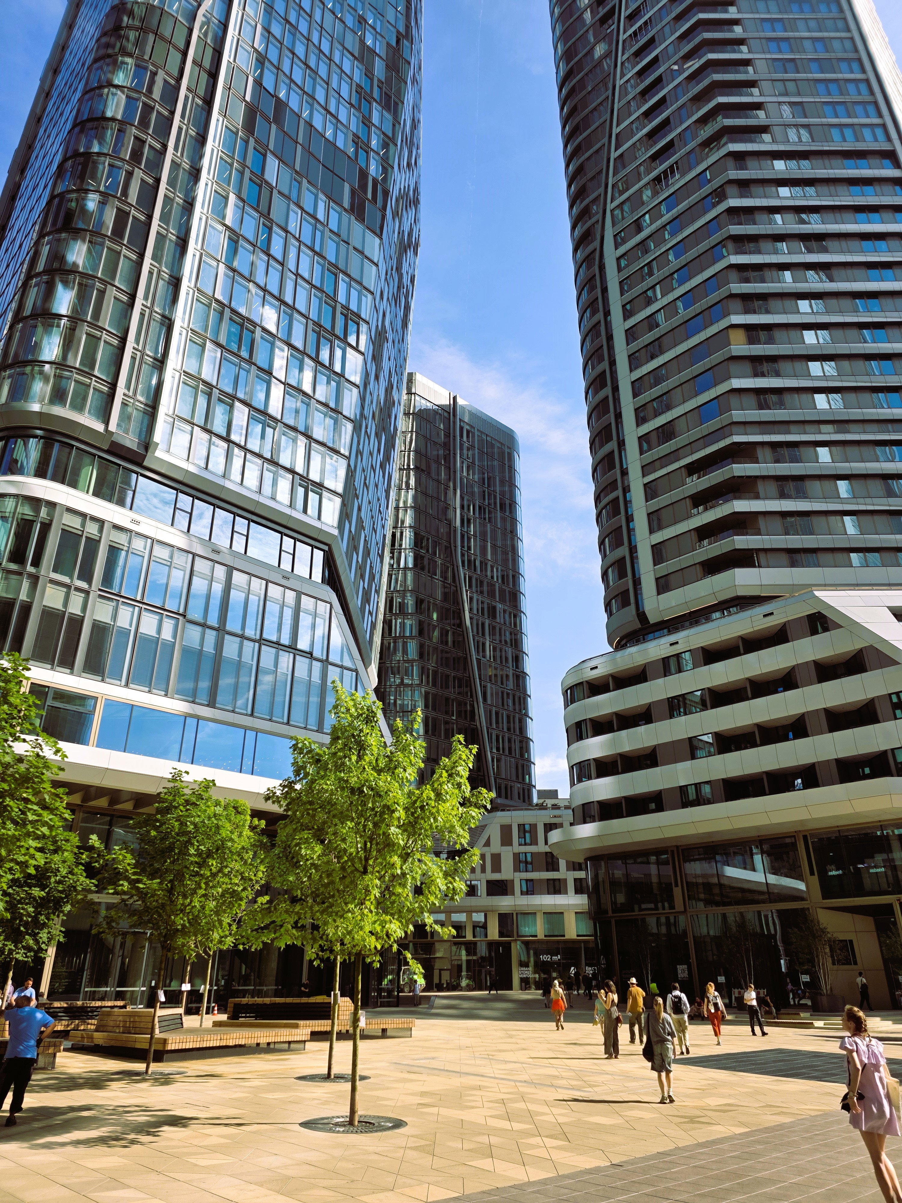 MAINHATTAN, ARCHITEKTONICZNY FENONOMEN FRANKFURTU.