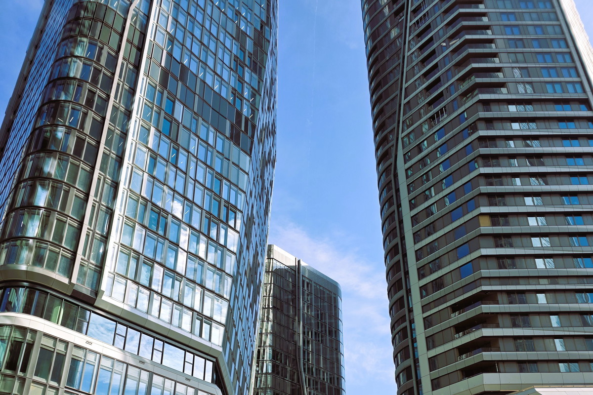 MAINHATTAN, ARCHITEKTONICZNY FENONOMEN FRANKFURTU.