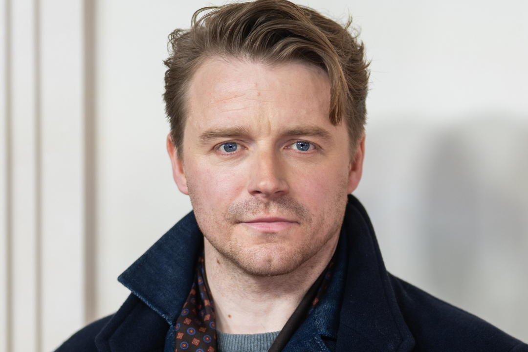 Jack Lowden na pokazie filmu "Ella McCay", 24.11.2025, Londyn, UK