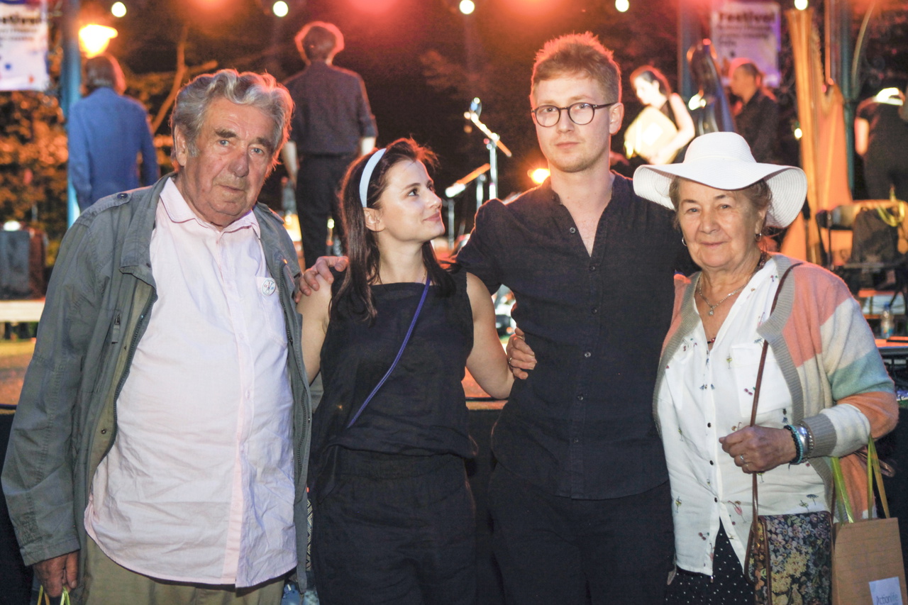Joanna Jarmołowicz, Jan Królikowski