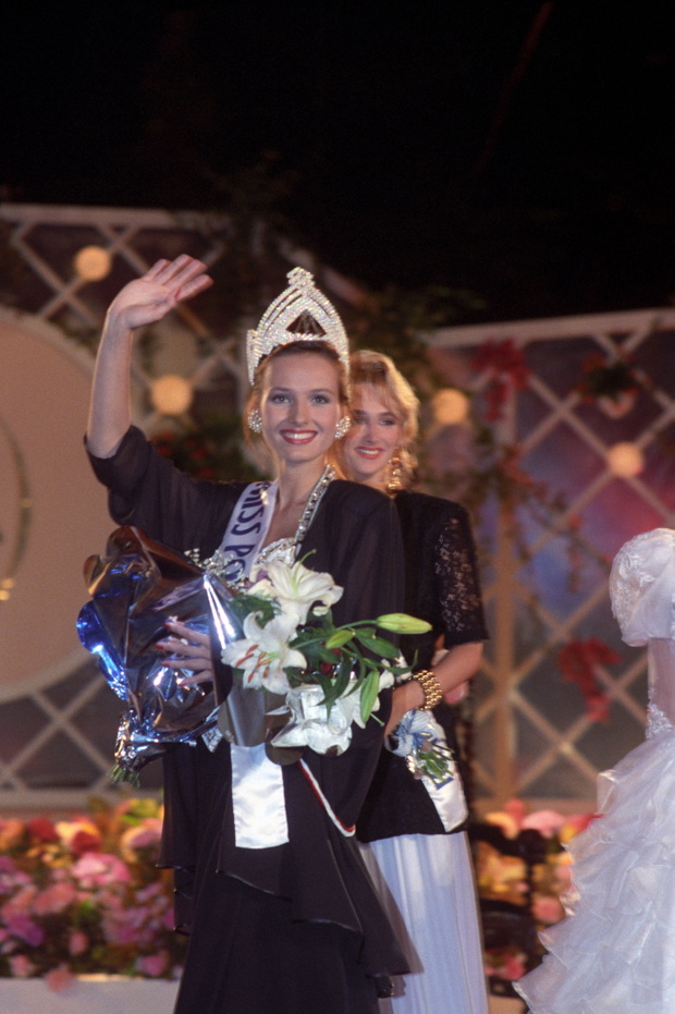 Koncert finałowy Miss Polski 1991 Agnieszka Kotlarska