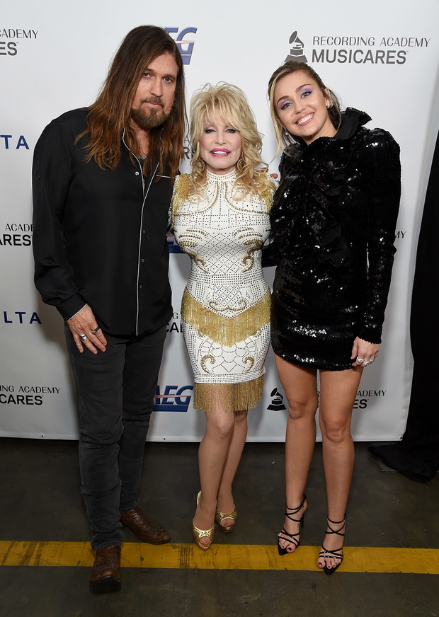 Miley Cyrus, Dolly Parton, Billy Ray Cyrus