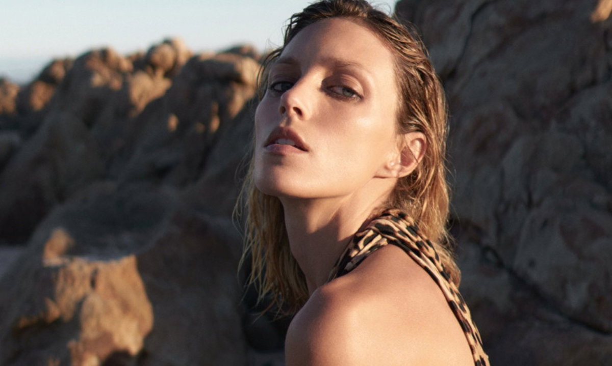 Anja Rubik, Viva! 13/2020