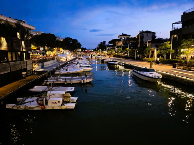 Riccione nocą