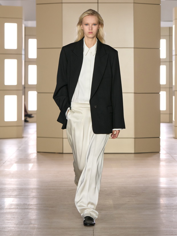 COS jesień-zima 2026 / New York Fashion Week