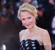 Gillian Anderson