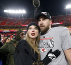 Travis Kelce, Taylor Swift