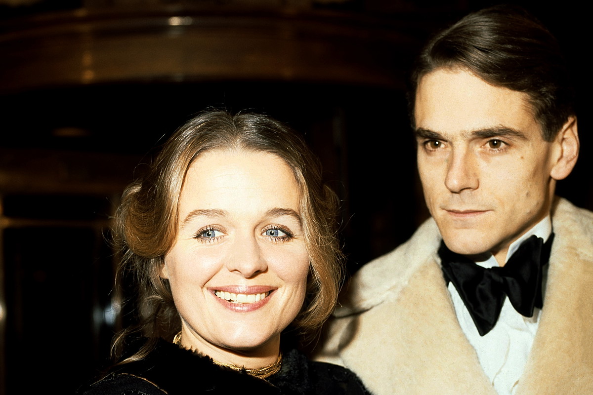 Jeremy Irons, Sinead Cusack 1978