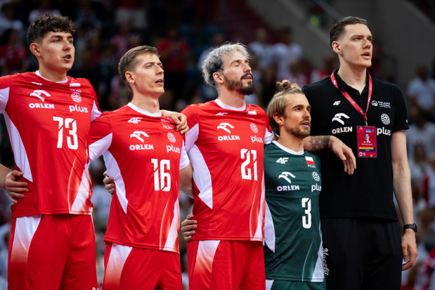 Jakub Nowak, Kamil Semeniuk, Tomasz Fornal, Jakub Popiwczak i Bartlomiej Lemanski 