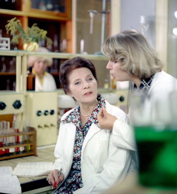 Elżbieta Wieczorkowska w serialu „Czterdziestolatek”.