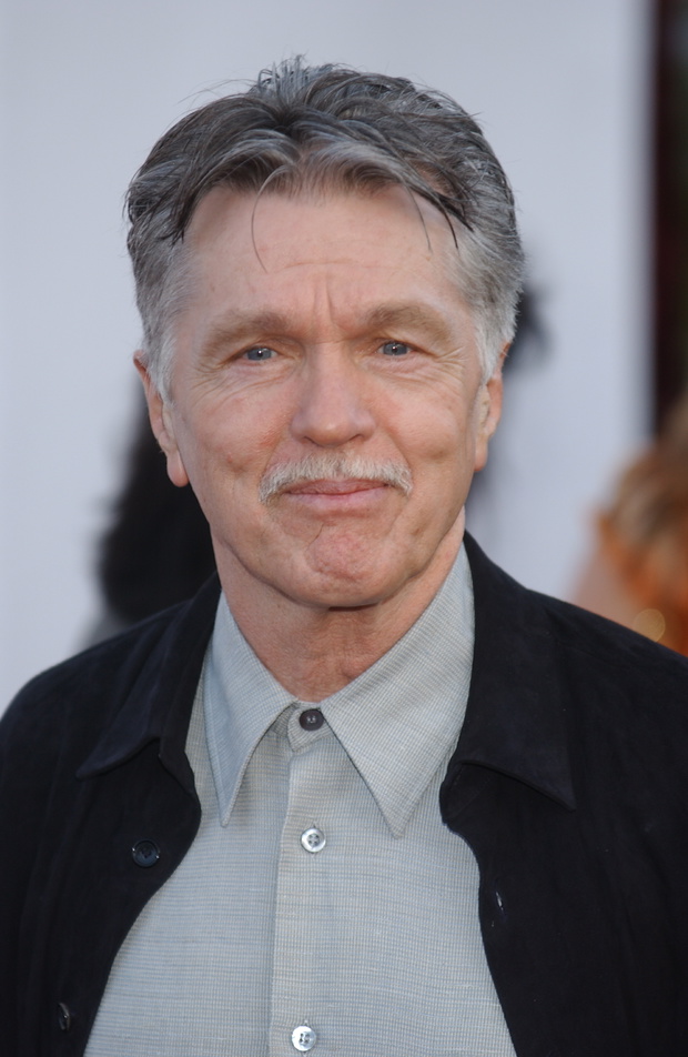 Tom Skerritt 2002