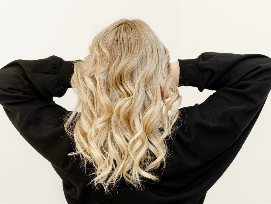 Blond włosy