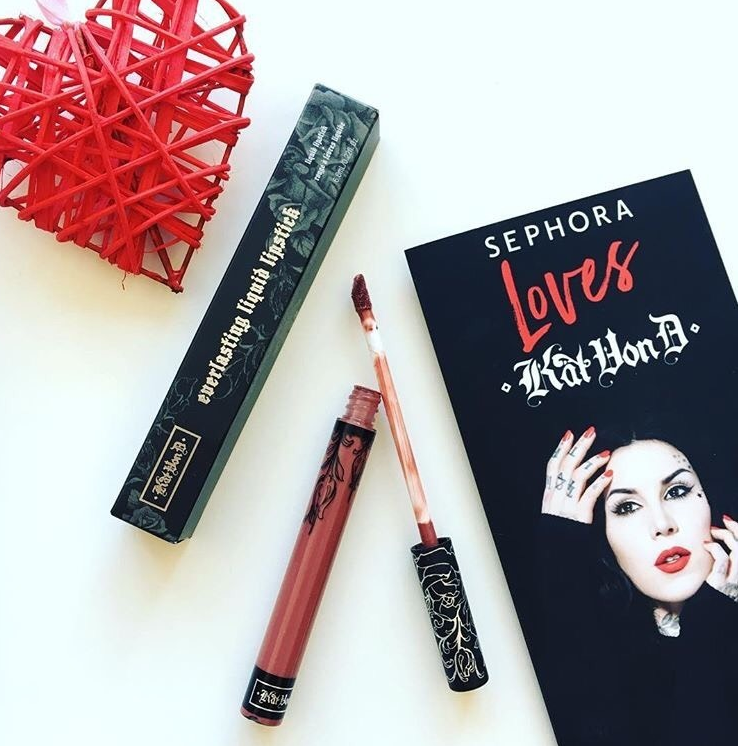 pomadka kat von d matowa do ust kolory