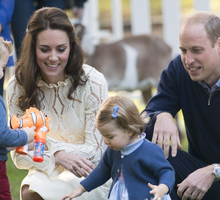 księżna Kate i książę William z dziećmi