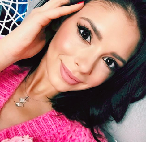 Klaudia Halejcio - selfie