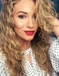 marcelina zawadzka selfie