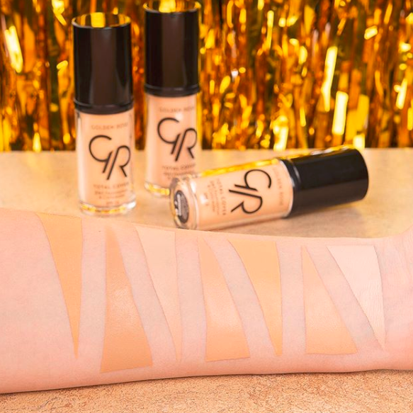 Golden Rose Total Cover 2 in 1 Foundation & Concealer - Kryjący podkład i korektor 2 w 1