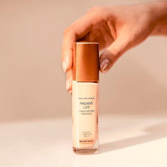 Max Factor Radiant Lift - recenzje