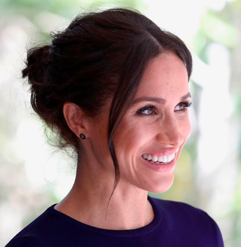 Meghan Markle zamiast podkładu używa bazy pod makijaż
