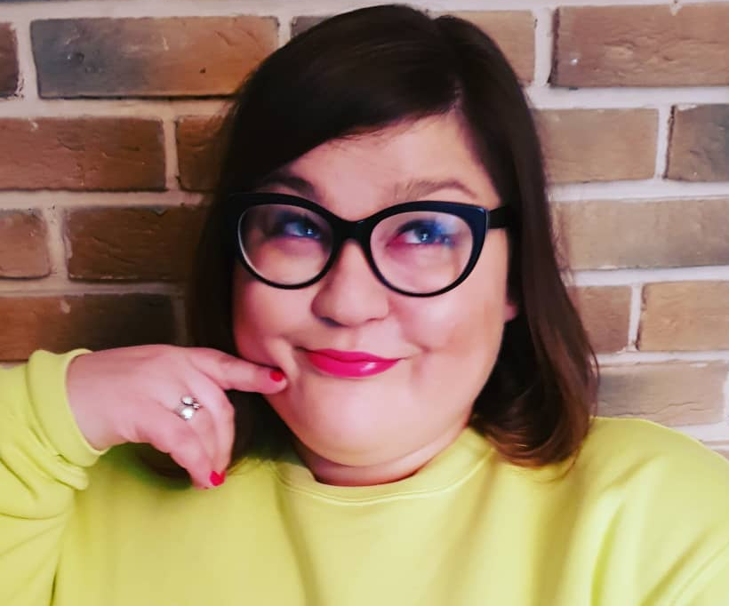 Dominika Gwit robi szpagat