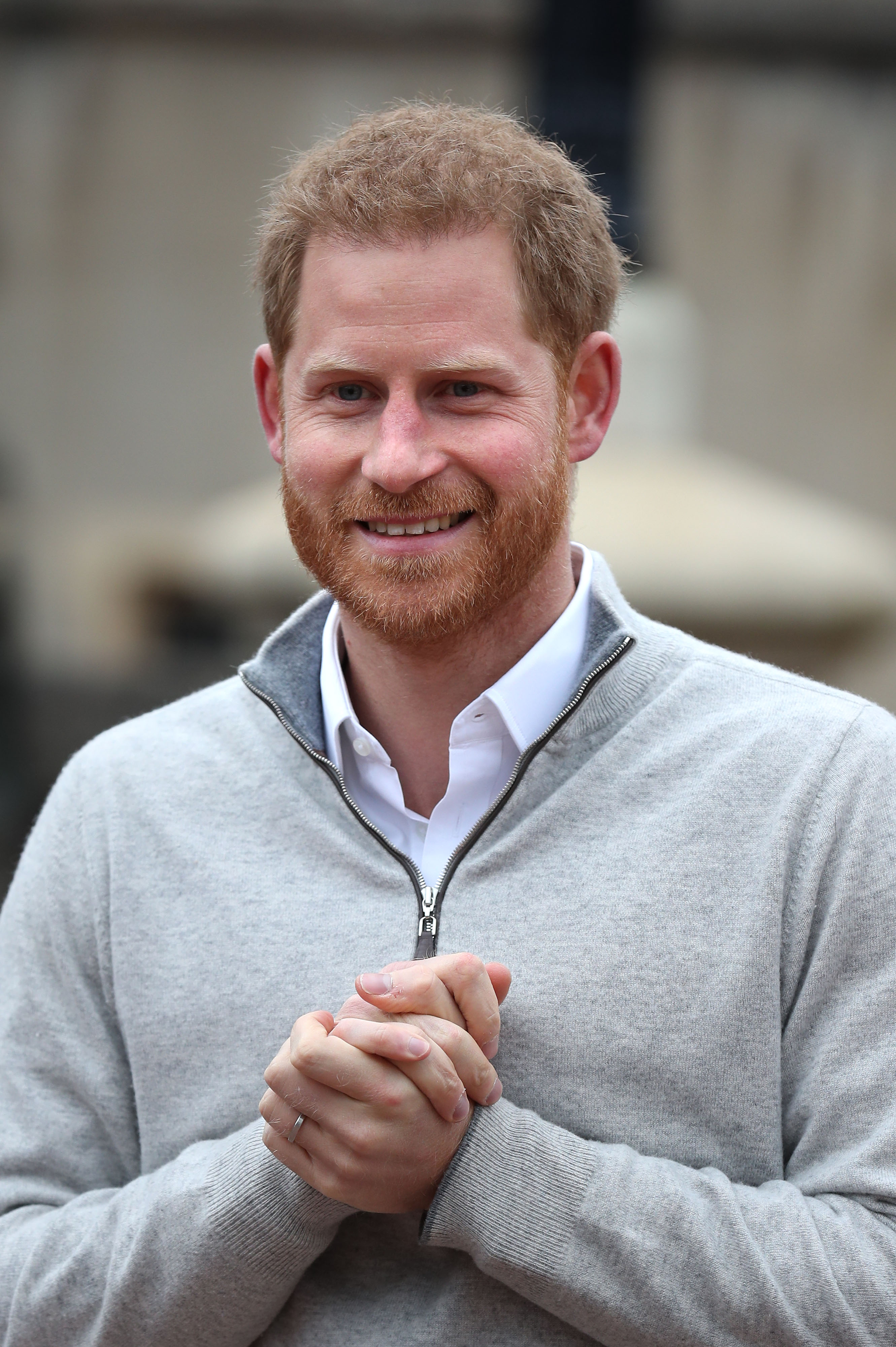 Książę Harry chodzi do SPA. Robi sobie manicure i pedicure