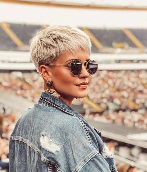 Modne fryzury na jesień 2019. Zrobiłyśmy przegląd damskich cięć