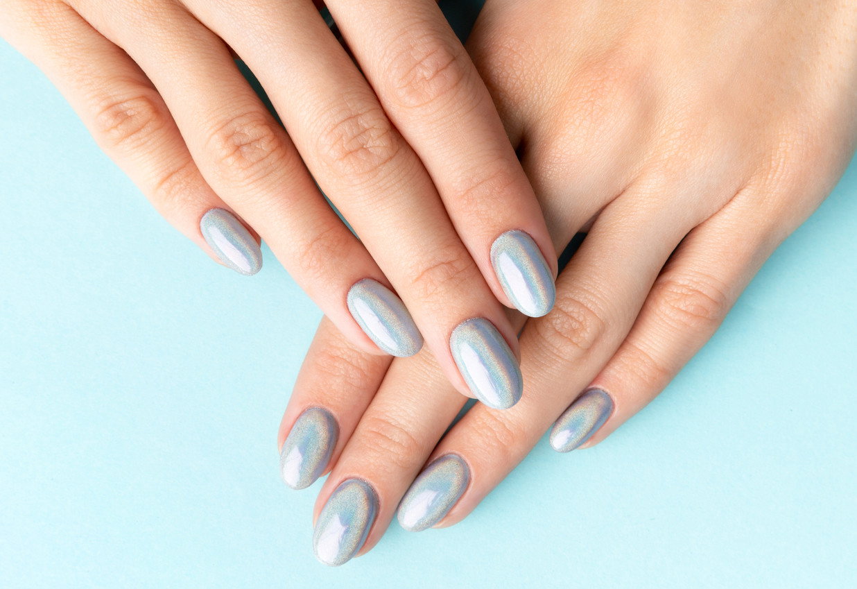 paznokcie holo