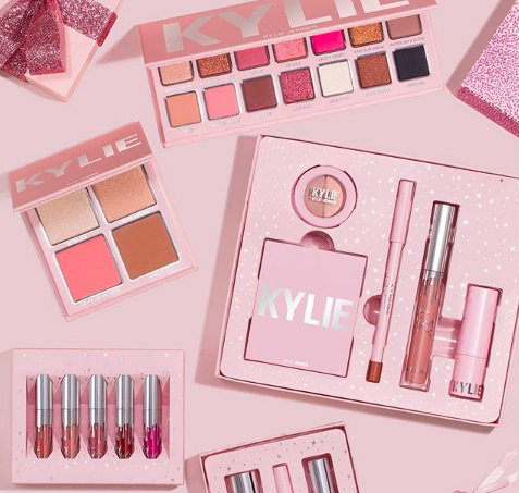 Kylie Jenner sprzedała połowę udziałów w firmie za 600 mln dolarów