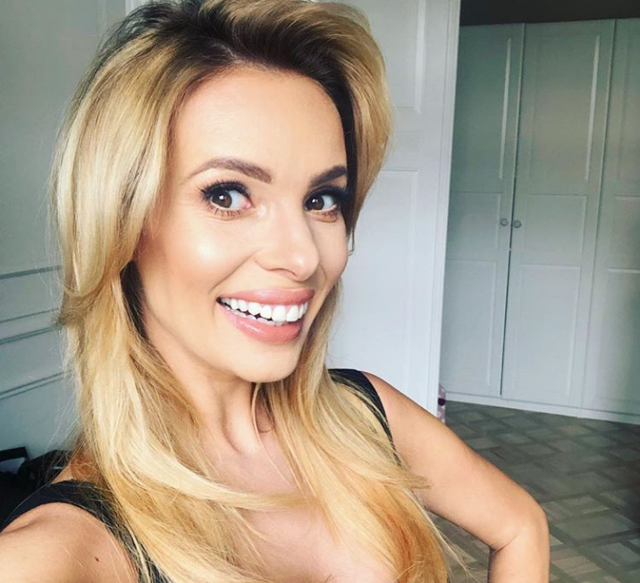 Izabela Janachowska wyszczupla się w Photoshopie?
