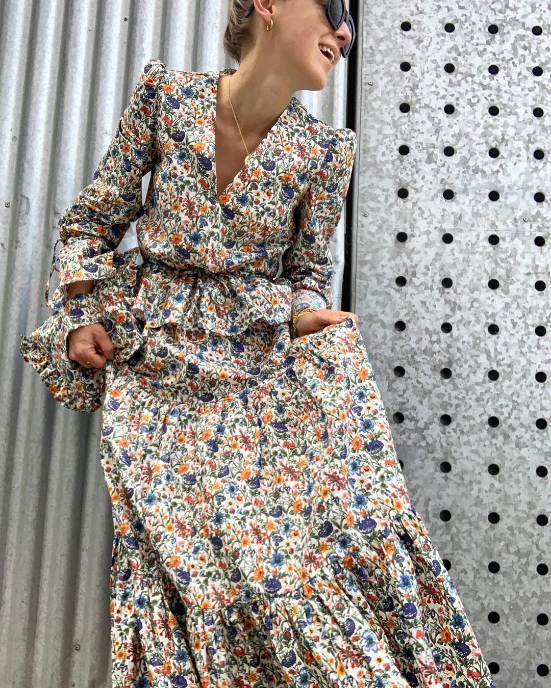 sukienka maxi w kwiaty